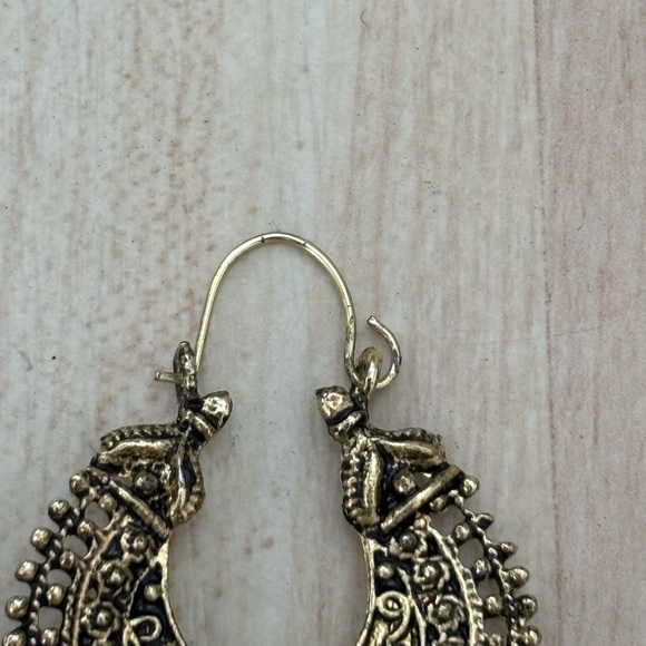 Indian Earrings - Picture 4 of 5